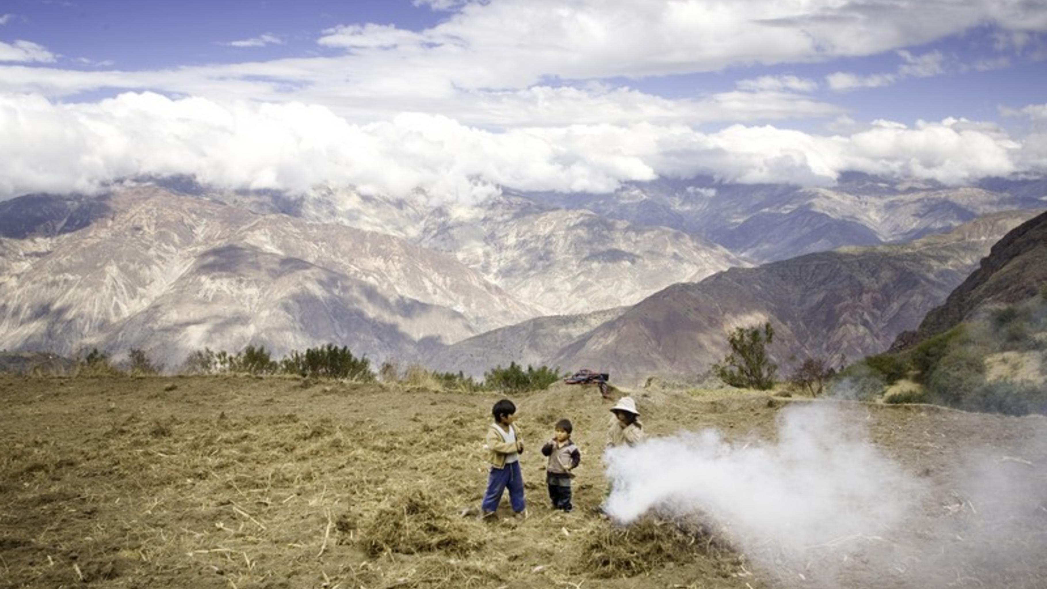 Diese Kinder aus Khapi am Fuße des Illimani-Gletschers.