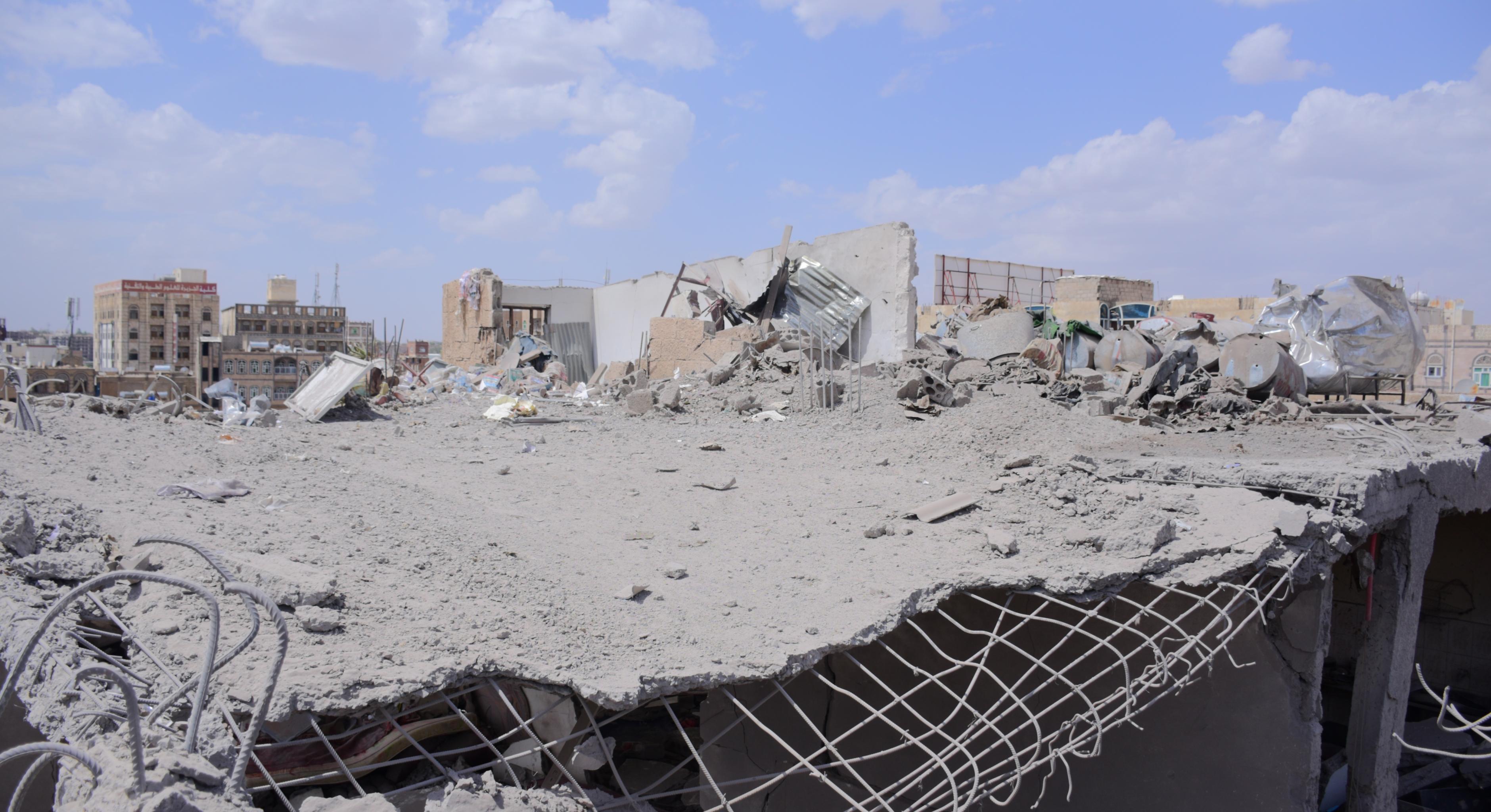 zerstörte Häuser im Jemen