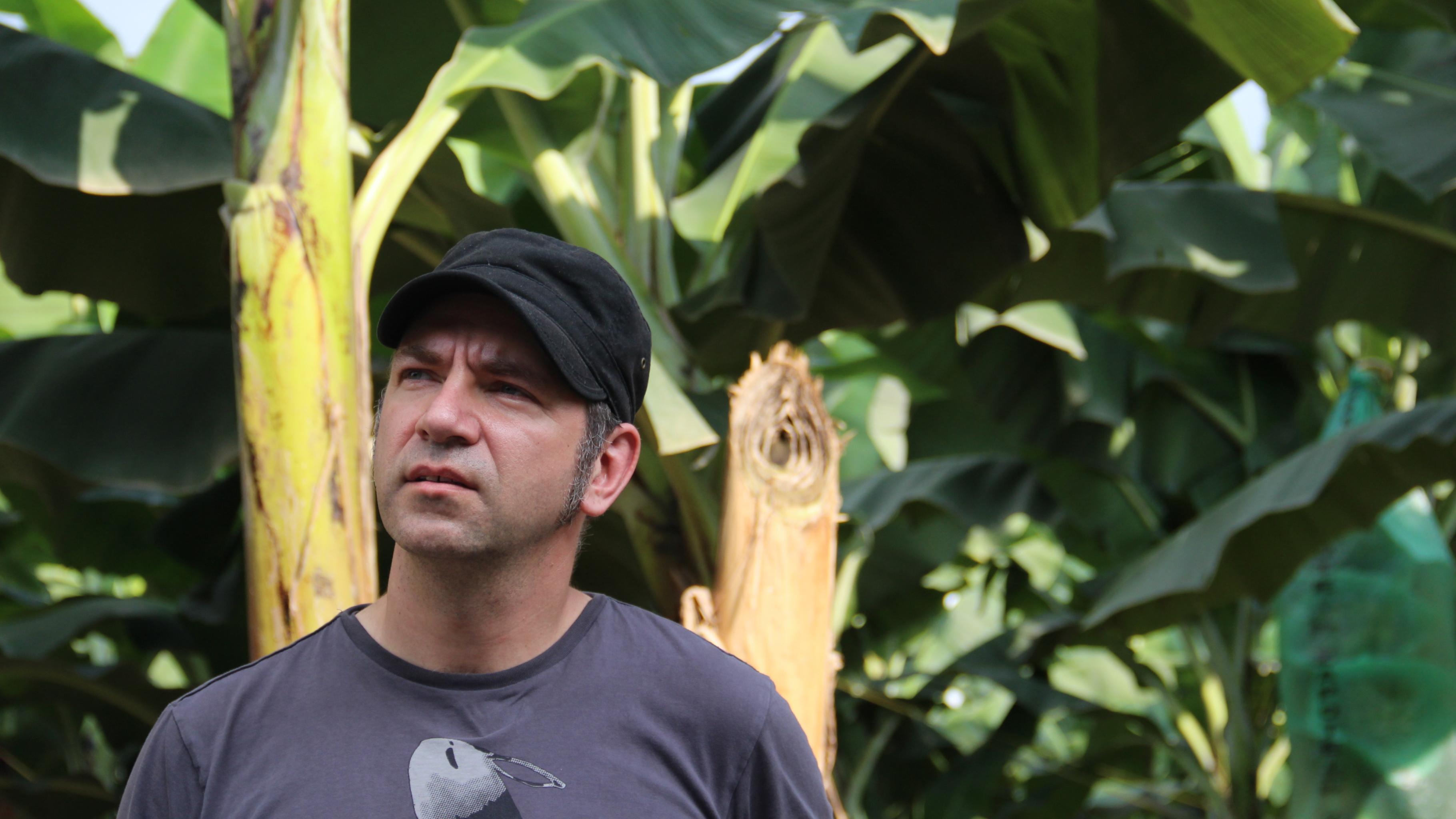 Ole Plogstedt resite eine Woche nach Ecuador, um mehr über die Bananen-Produktion zu erfahren