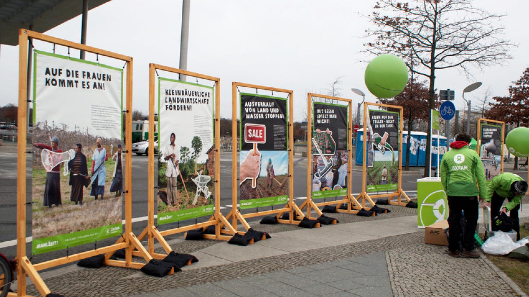Oxfam Deutschland auf der Demonstration "Wir haben es satt!"